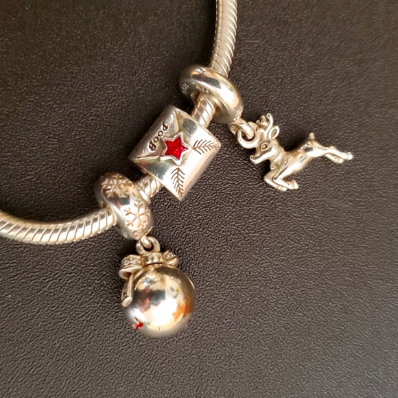 SOLD Pandora Bracelet w/ Charms - Picture 3 of 4